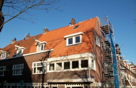 Nieuwe dakpannen - Amsterdam